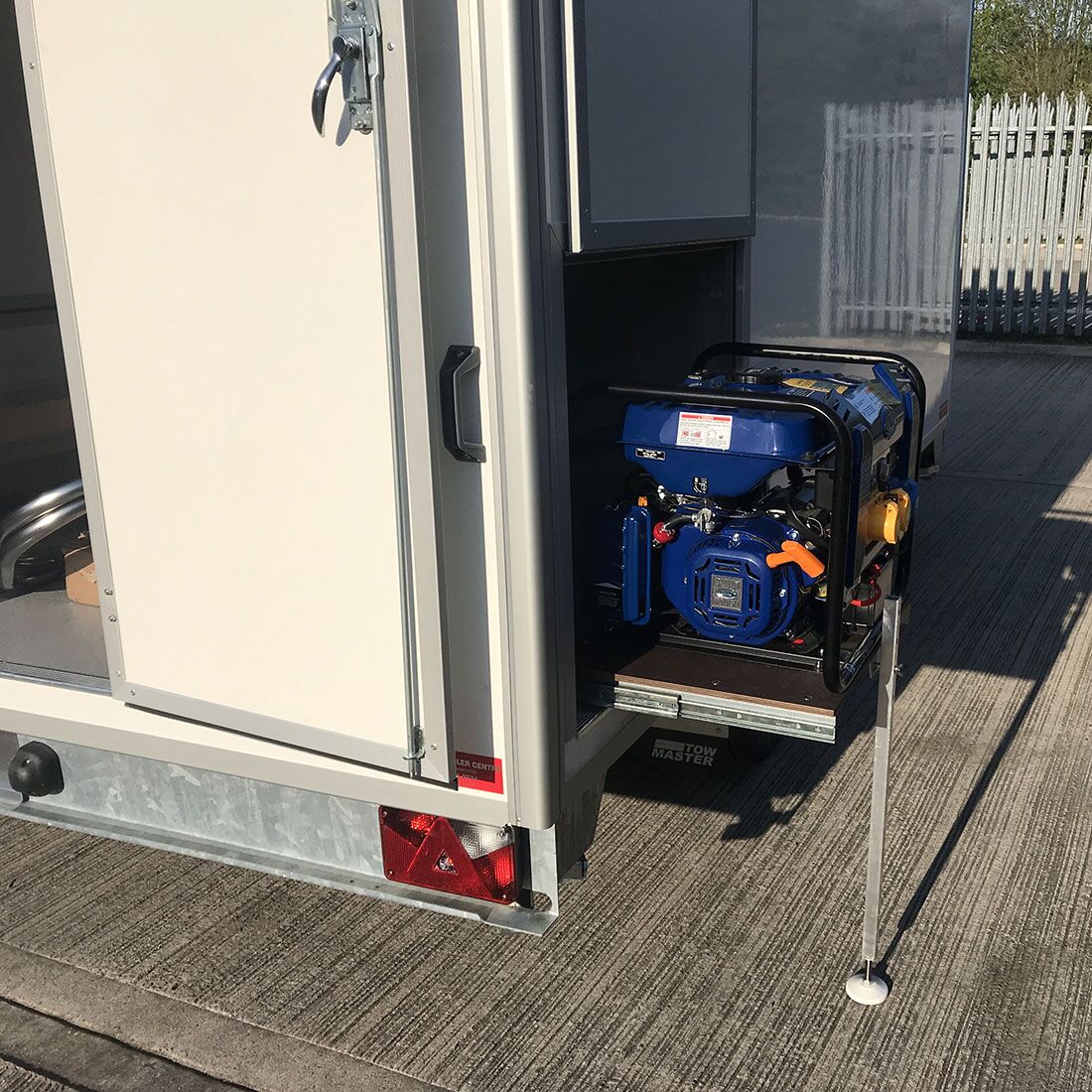 generator 3.6mt event trailer